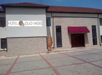 Quo Vadis Hotel Abuja Exterior photo